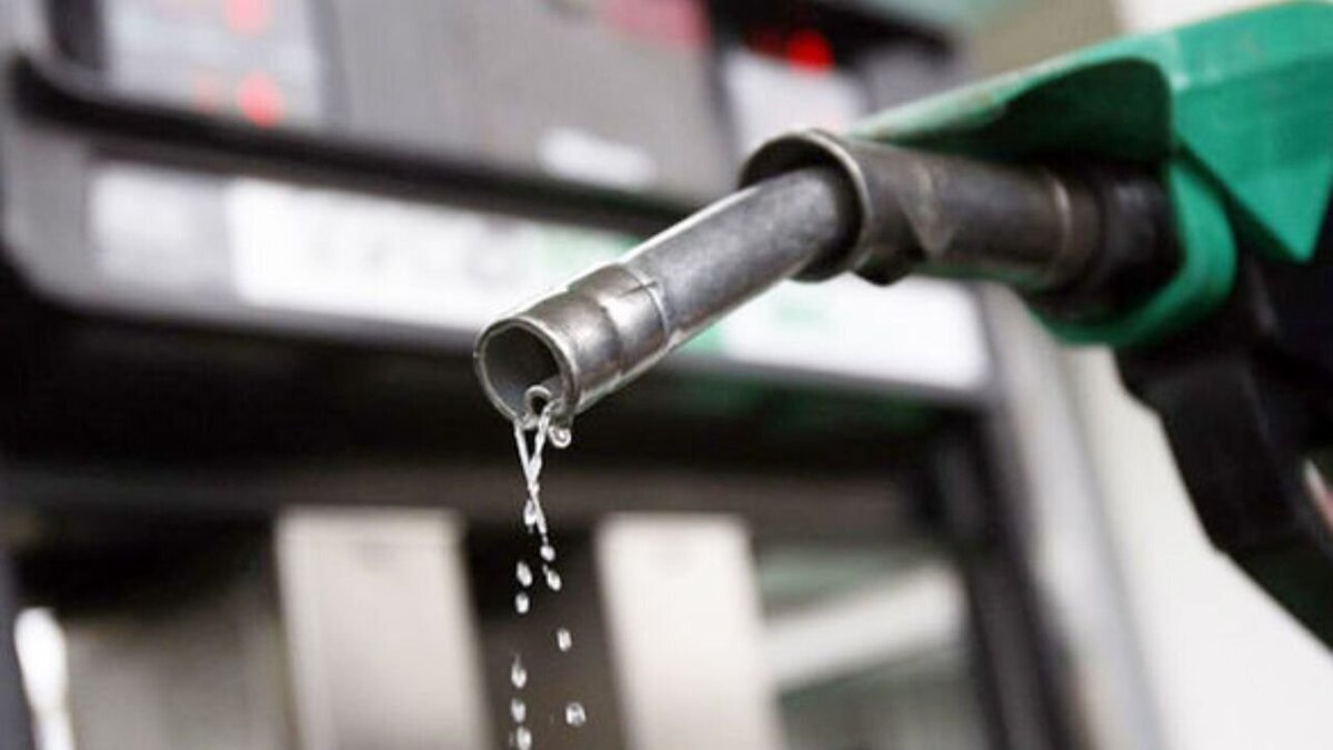 حذف بندی از لایحه برنامه هفتم که شائبه افزایش قیمت بنزین را داشت!