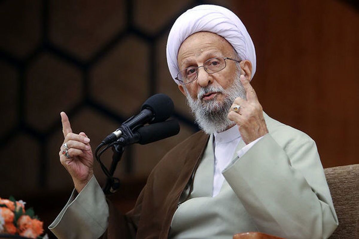 کیهان: امام به آیت‌الله مصباح گفته بودند؛ هر موقع، من رفتم جبهه شما هم بروید