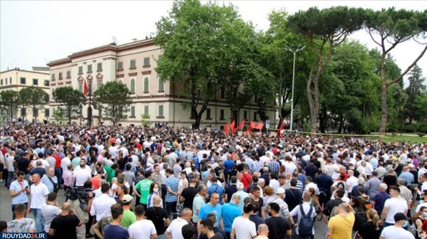 اعتراضات مردمی در آلبانی