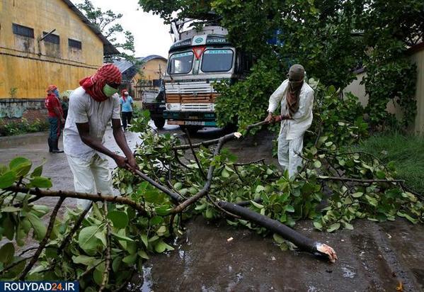 طوفان تاریخی هند و بنگلادش