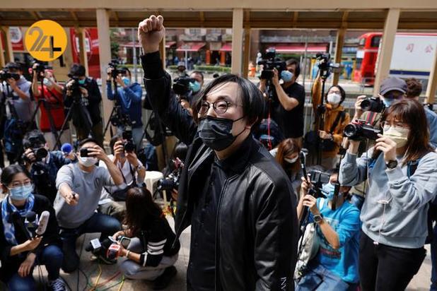 تجمع طرفداران فعالان سیاسی بازداشت شده هنگ کنگی