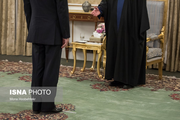دیدار وزیر امور خارجه چین با حسن روحانی