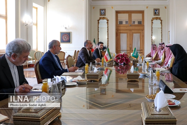 دیدار وزیر امور خارجه عربستان با امیر عبداللهیان